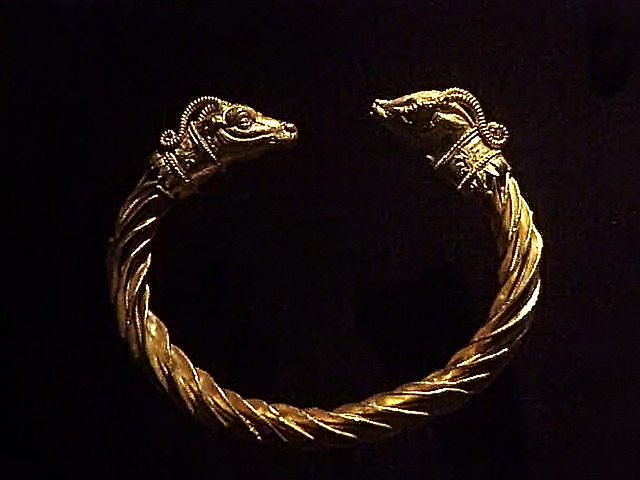 Gold Bracelet with Antelope-Heads Greek 4th century BCE