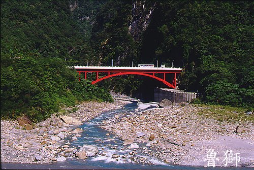 V108中橫砂卡礑溪橋