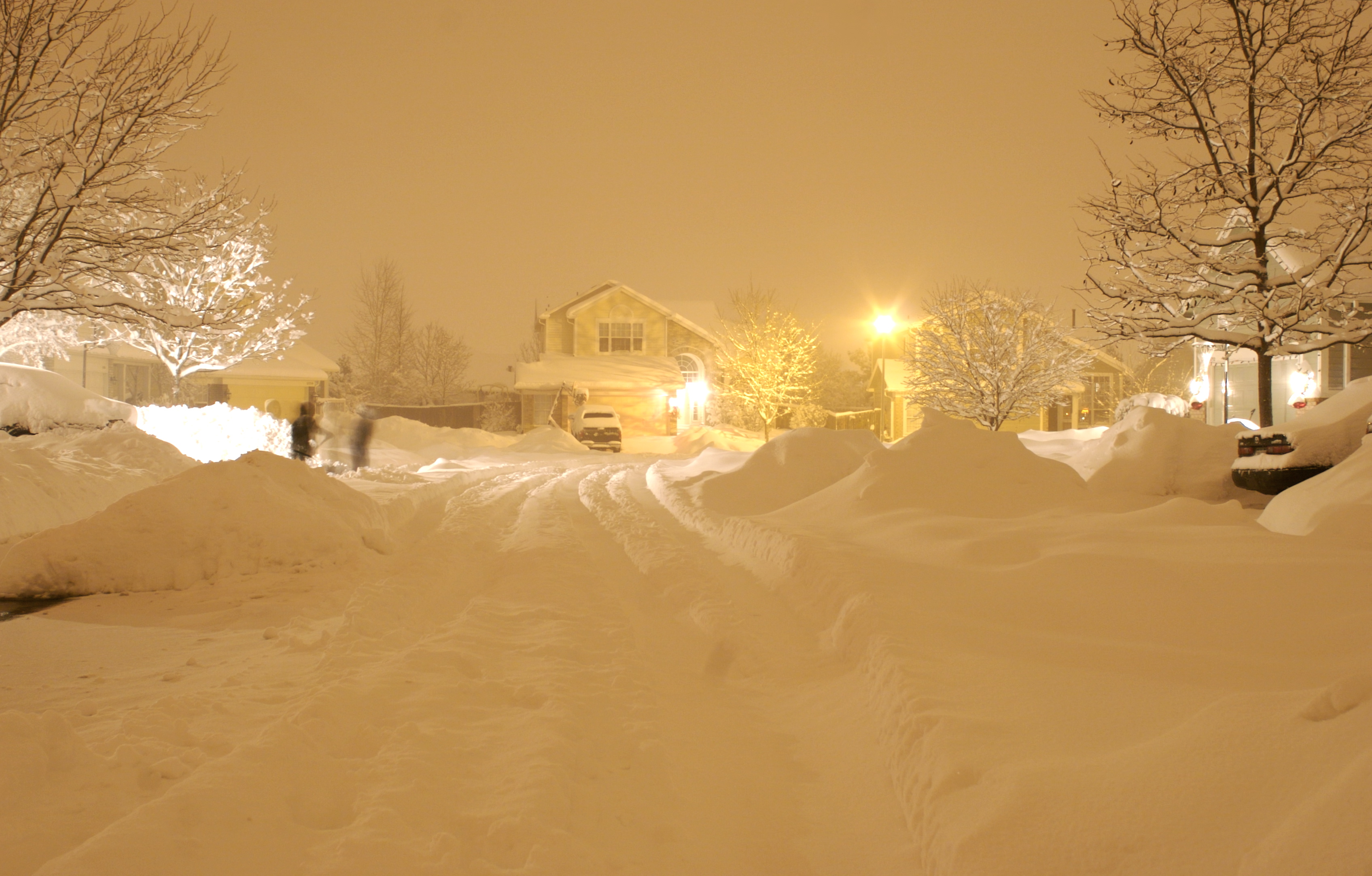 My Parents' Street in the 2006 Blizzard