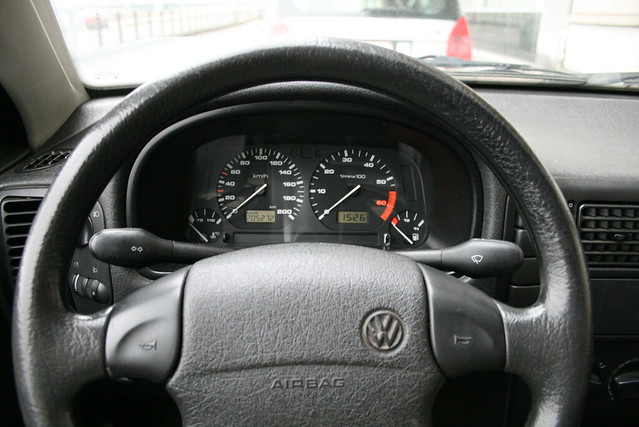 Dashboard of an old VW polo berline a replacement car for my crashed car