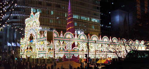 Seoul Christmas lights show at Cheonggyechon