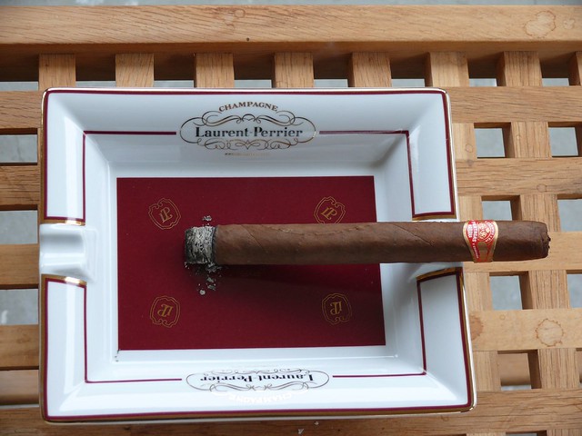 Cigars Partagas Churchill De Luxe  