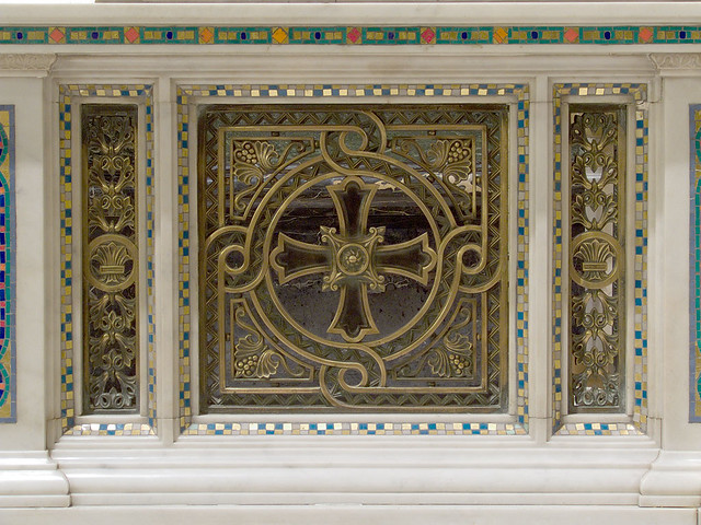 Cathedral Basilica of Saint Louis, in Saint Louis, Missouri - communion rail detail.jpg