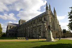 England - to Winchester Cathedral, ho!