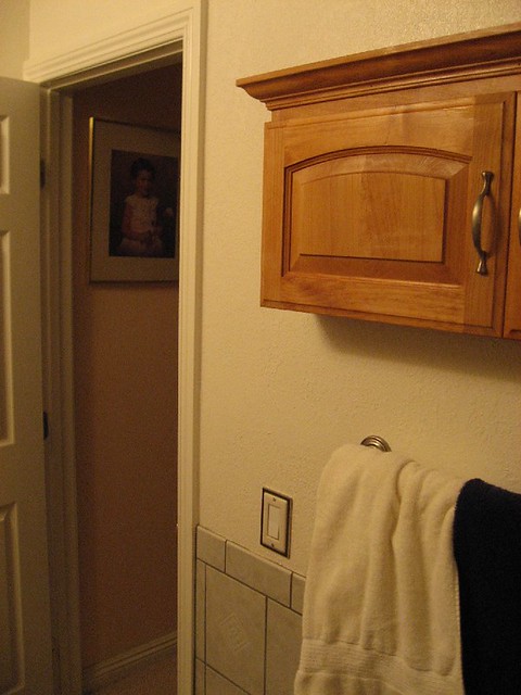 Opposite Wall Storage Cabinet 1 w Entry Door | Flickr - Photo Sharing!