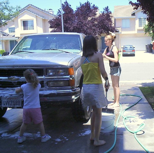 girls car wash