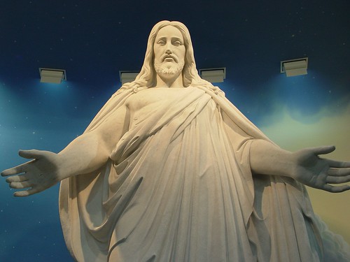Jesus Christ - Christus Statue