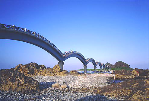 U165成功三仙台八拱跨海步橋