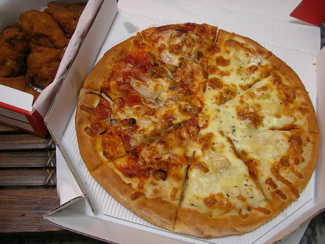 Pizza from Chicago Delita