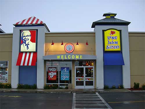 KFC - Long John Silver's Co-branded restaurant: Exterior