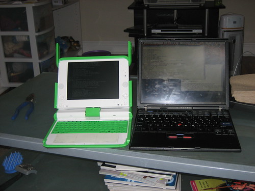 OLPC XO-1 next to ThinkPad