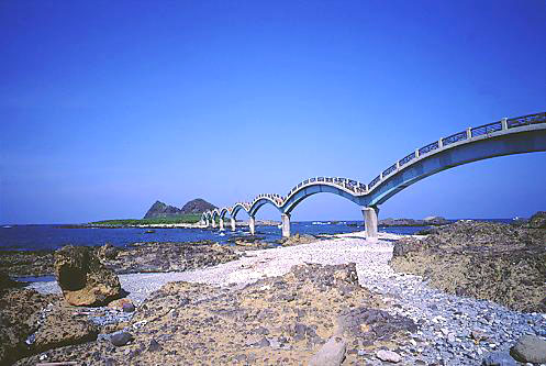 U164成功三仙台八拱跨海步橋