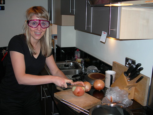 Chopping onions - DSCN2406