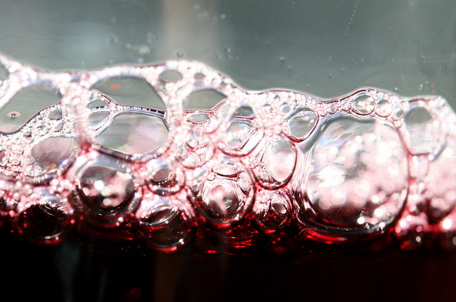 grape juice bubbles