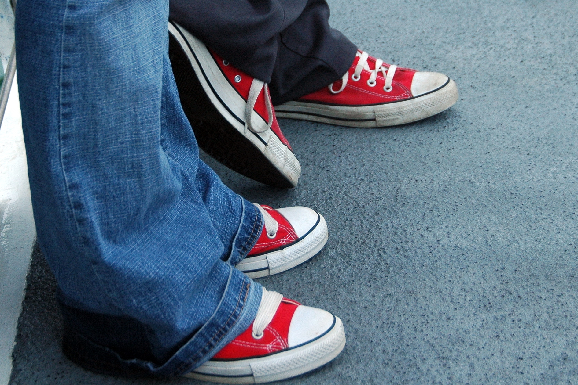 matching chucks couples who wear matching shoes... stay