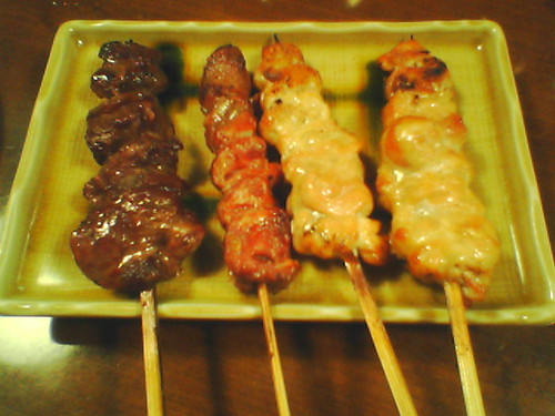 harami, sunagimo and two kubi (beef, gizzard and chicken neck)