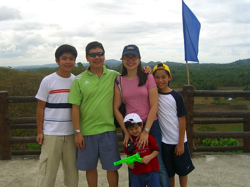 Family pic at Sagbayan Peak