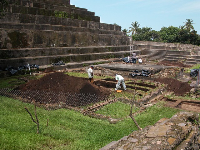 Since the 2004 partial collapse of a previous restoration of Tazumal 