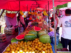 tianguis fruit stall