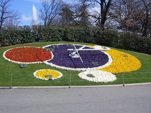 The Geneva flower clock