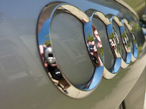 Audi logo reflections