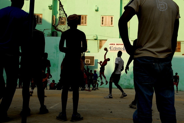 El Cristo del Volley - The Decisive Moment in Street Photography