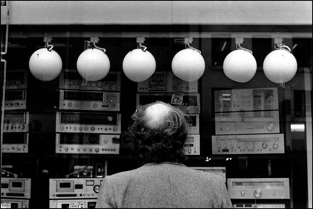 Light Fittings - The Decisive Moment in Street Photography