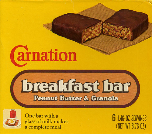 Carnation Breakfast Bars box