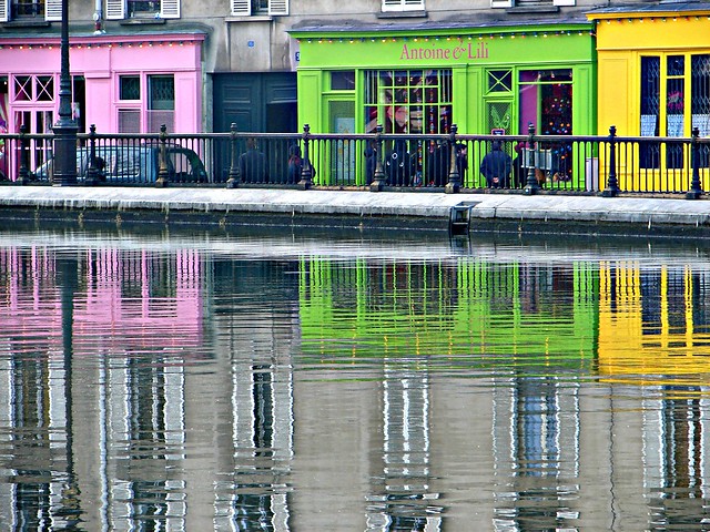 Strolling along canal St Martin, Paris