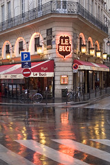 Historic Cafes & Bakeries of Paris
