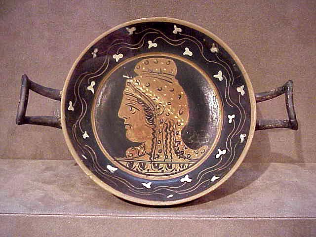Red-figured Greek Kylix Late 4th century BCE