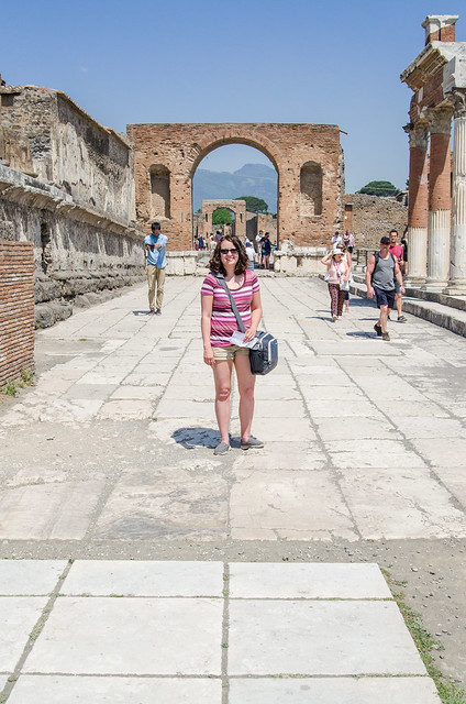 20150519-Pompeii-Arco-di-Onorario-0393