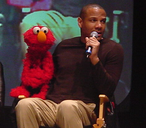 Elmo and Kevin Clash Muppet Fest Santa Monica CA 12 09 01