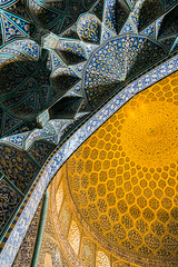 Iran: Mosques and monuments