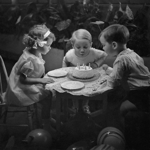 Birthday Cake Image on Blowing Out Candles On Birthday Cake Image By Cond Nast Archive Corbis