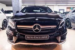 Mercedes-Benz Clase GLA 45 AMG  - 381 c.v  - Mod.2016 - Negro Cosmos - Piel / Alcántara