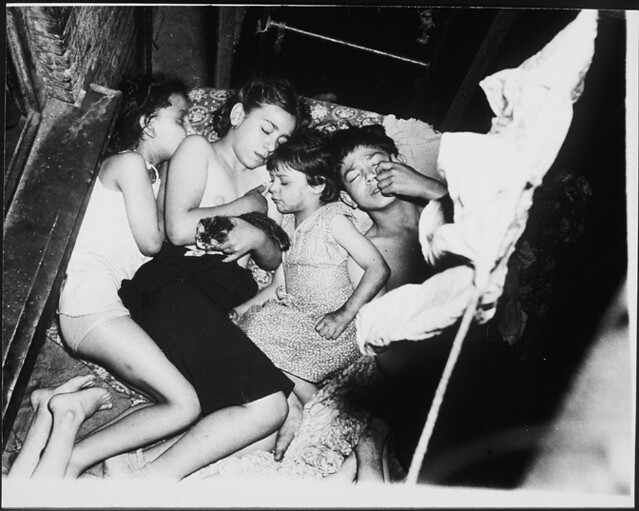 Children sleeping NYC 1941