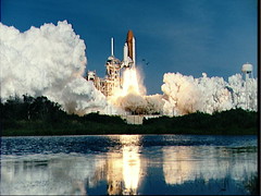 Liftoff_of_Space_Shuttle_Columbia2