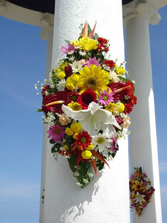 Gazebo Wedding Flowers Each column had this flower design on them and they