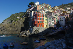 Day 2: Early morning in Riomaggiore harbour
