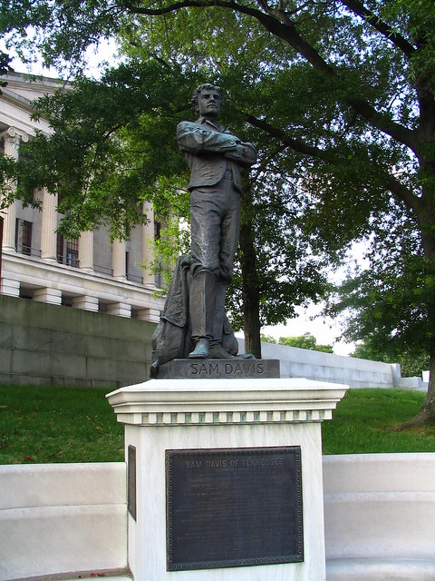 Sam Davis Statue