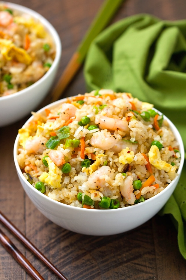 Easy Shrimp Fried Rice - 15 minutes and so flavorful that you'll never order TAKEOUT ever again! #friedrice #shrimpfriedrice #quickfriedrice | Littlespicejar.com
