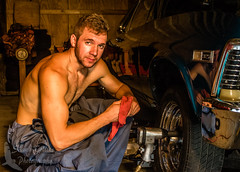 Fitness model Mike - Mechanic shoot