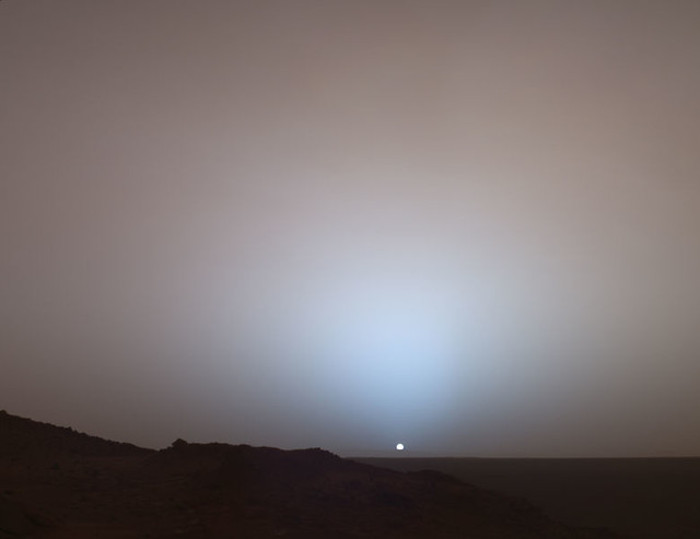 Sonnenuntergang auf dem Mars / Mars Sunset