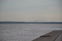 Speedboat on the Humber