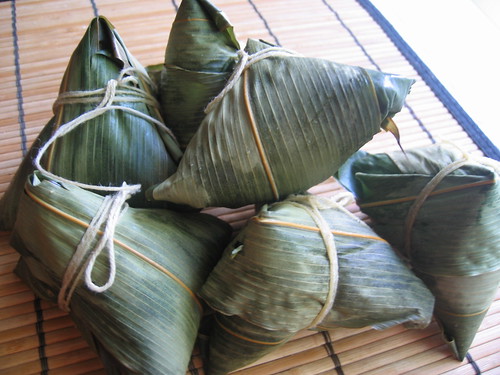 粽子 (Bamboo-leaf wrapped rice dumplings)2006