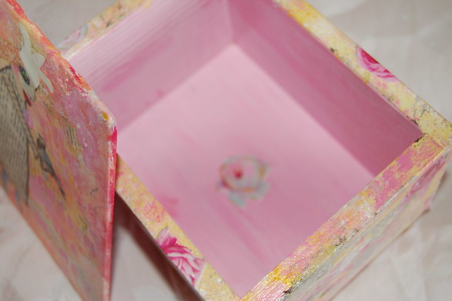 Inside rosy tea box