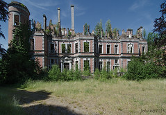 Chateau H.B.
