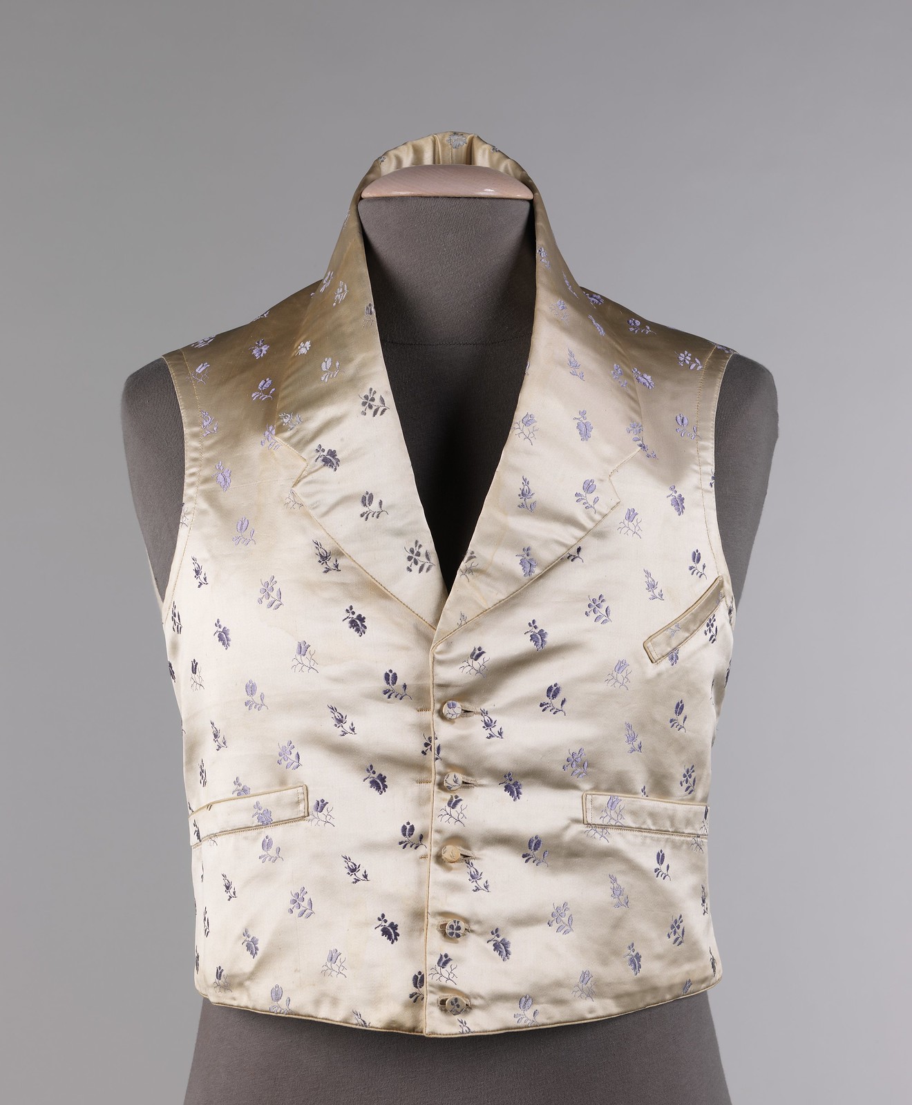 1830. American. silk, cotton. metmuseum