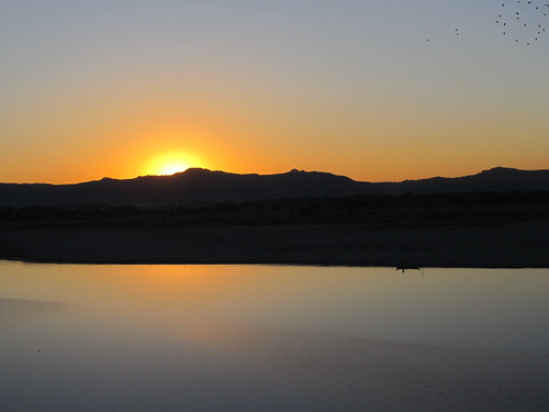New Bagan: coucher de soleil sur le fleuve Irrawaddy